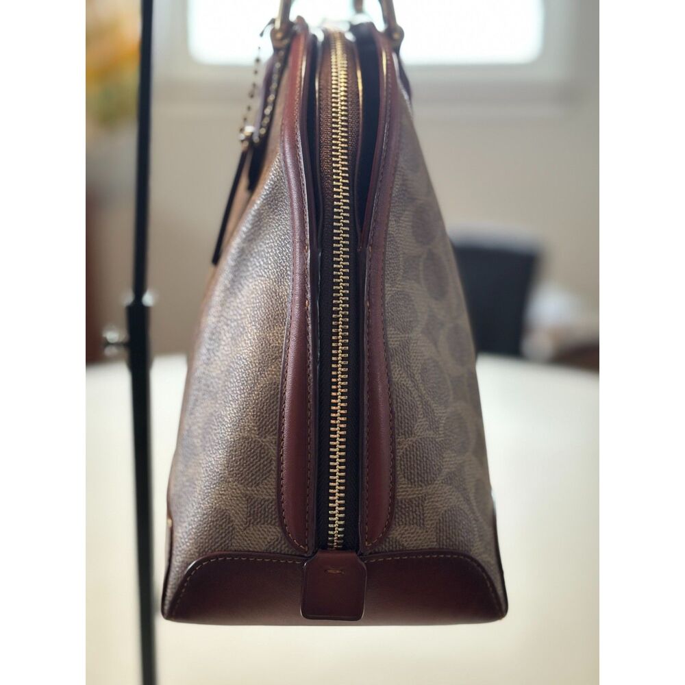 Coach Quinn Signature Canvas Satchel Bag - Picture 3 of 10